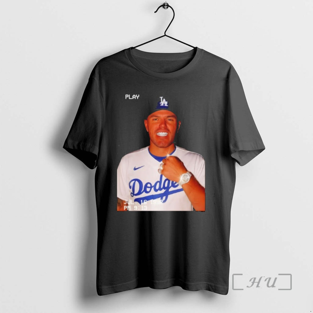 Trending Freddie Freeman Grillz Los Angeles Dodgers Mlb Baseball 2025 World Series Tee Shirts Sweater