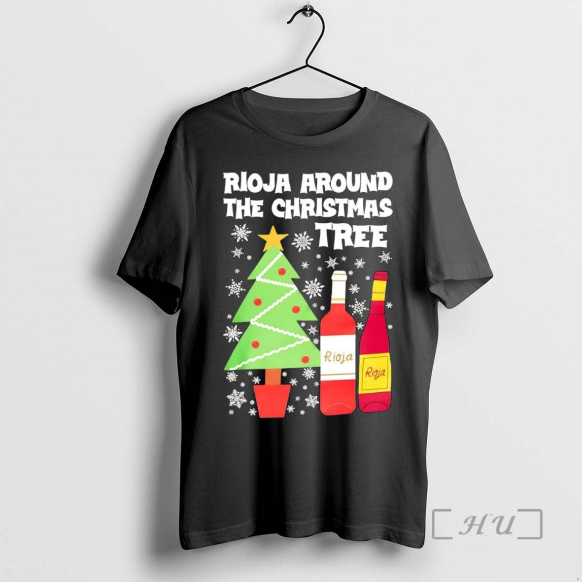 Trending Rioja Around The Christmas Tree