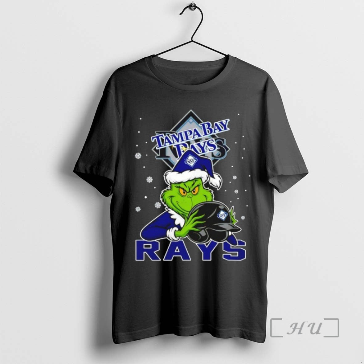 Trending Tampa Bay Rays Baseball Grinch Holding Helmet Christmas Tee Shirts Sweater