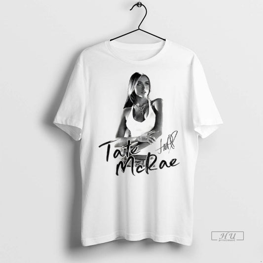 Trending Tate Mcrae Singer Posing Signature Vintage Graphic Tee Shirt Sweater