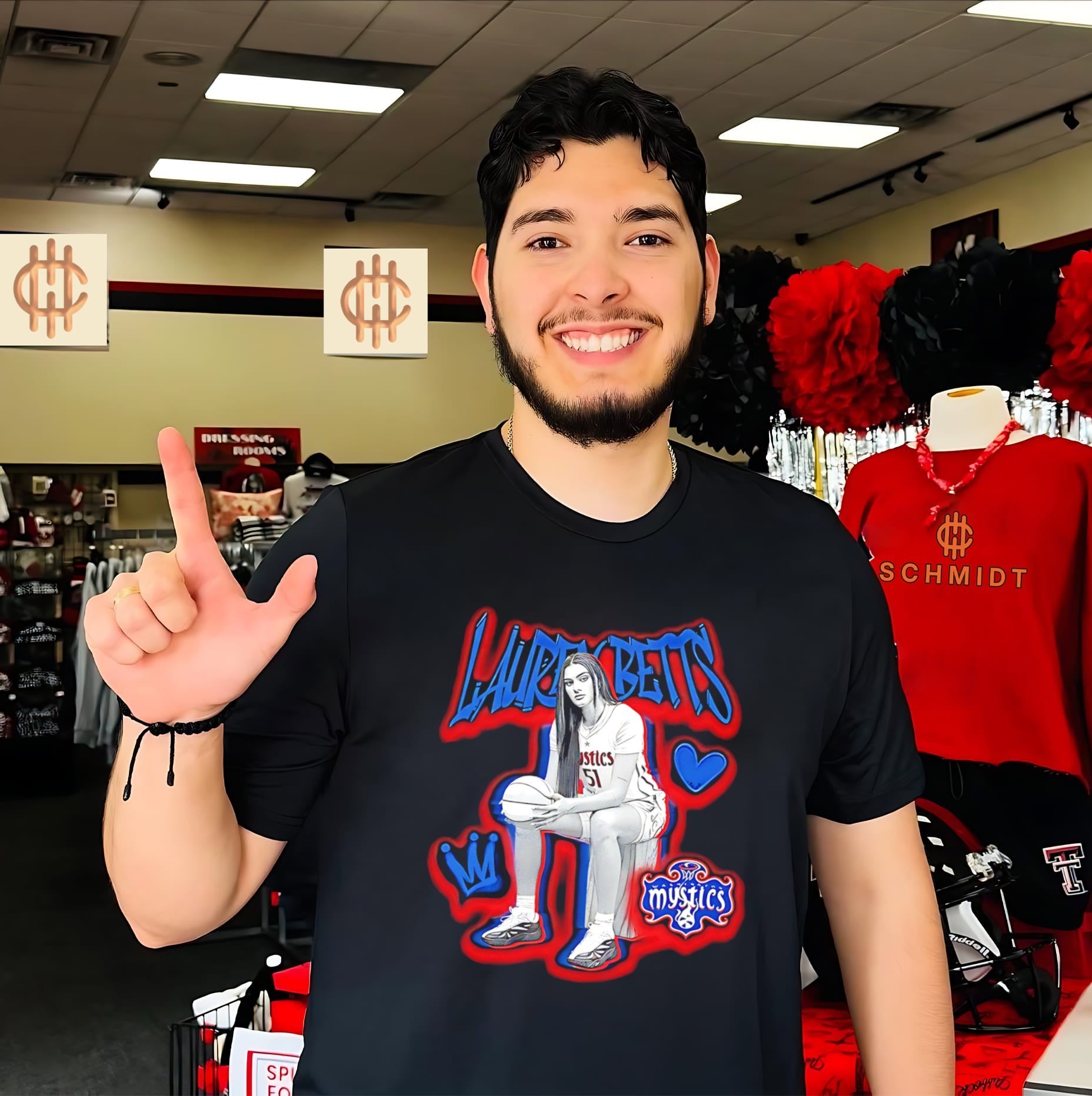 Washington Mystics Lauren Betts retro shirt