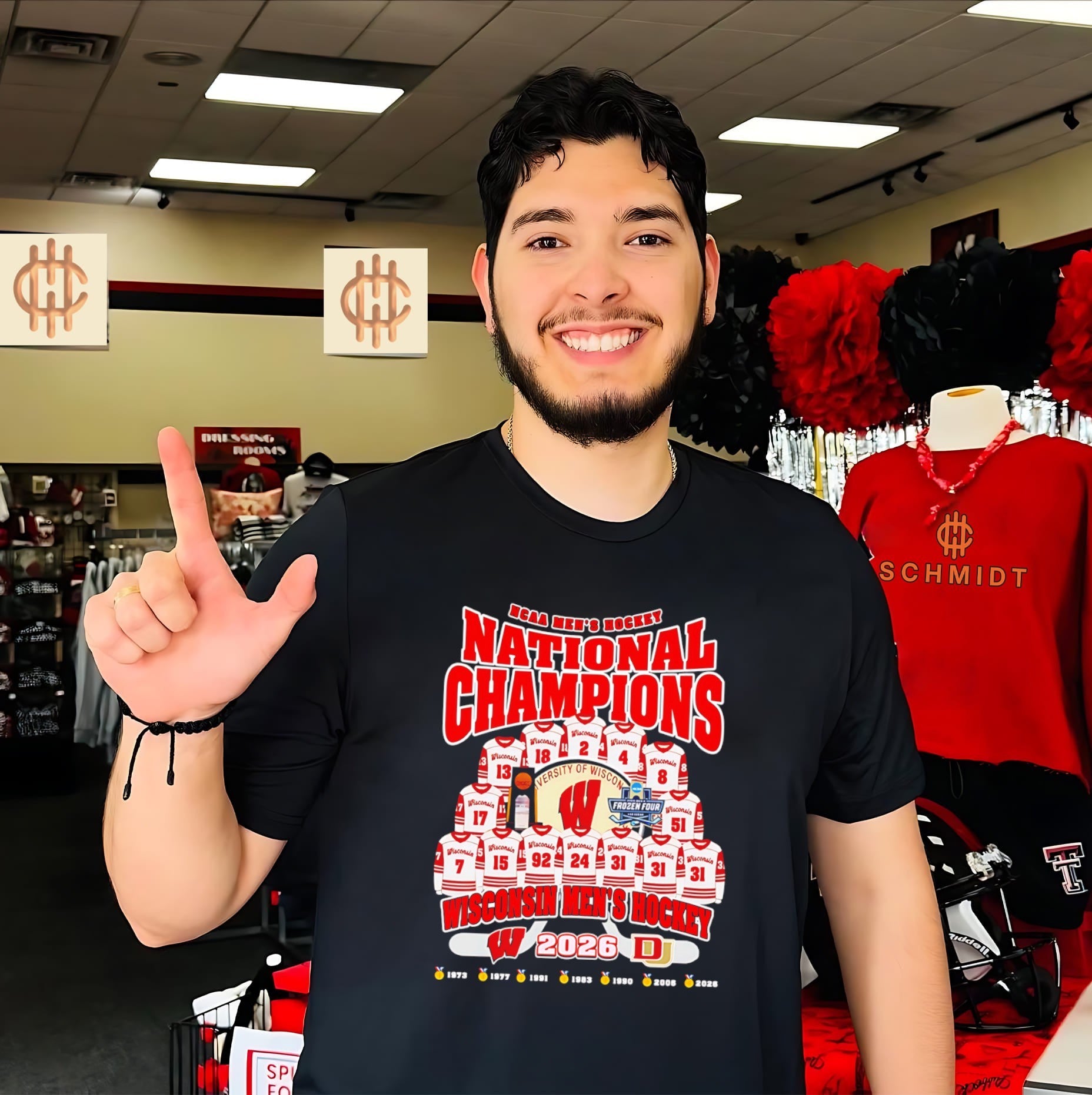 Wisconsin Men’s Hockey 2026 NCAA Men’s Hockey National Champions shirt