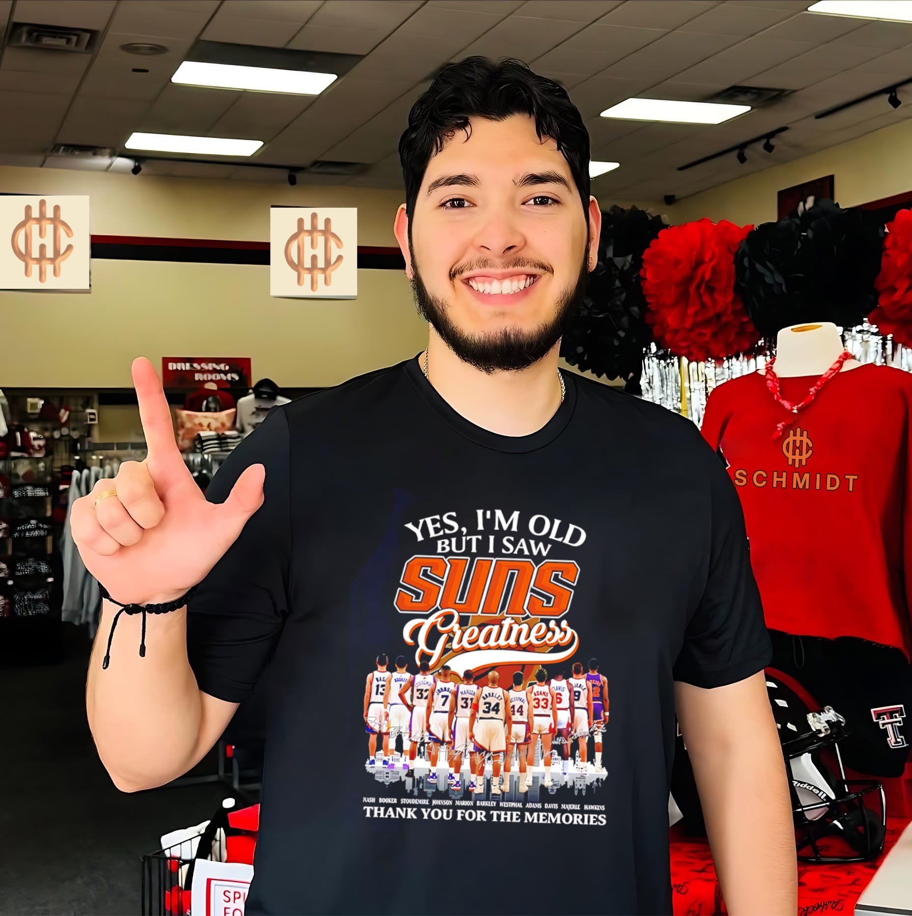 Yes I’m old but I saw Phoenix Suns greatness thank you for the memories shirt