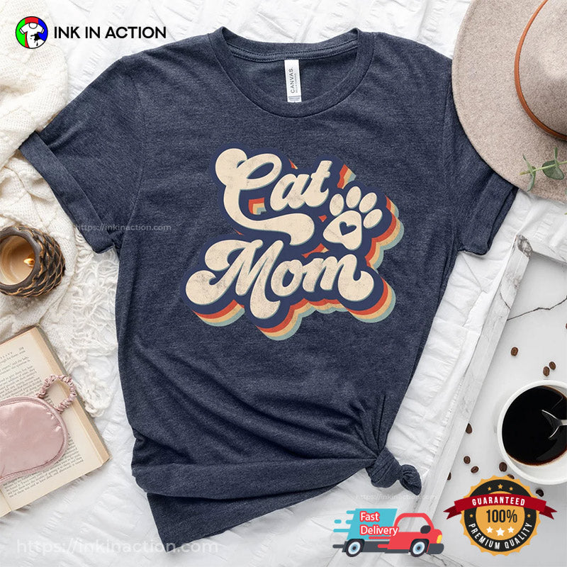 Cat Mom 90s Retro Comfort Colors T-shirt