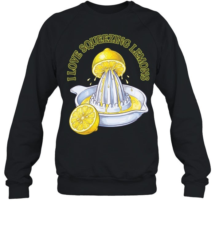 I love squeezing lemons Unisex T-Shirt