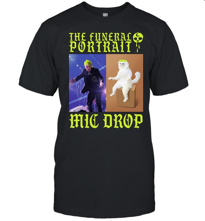 The funeral portrait mic drop meme Unisex T-Shirt