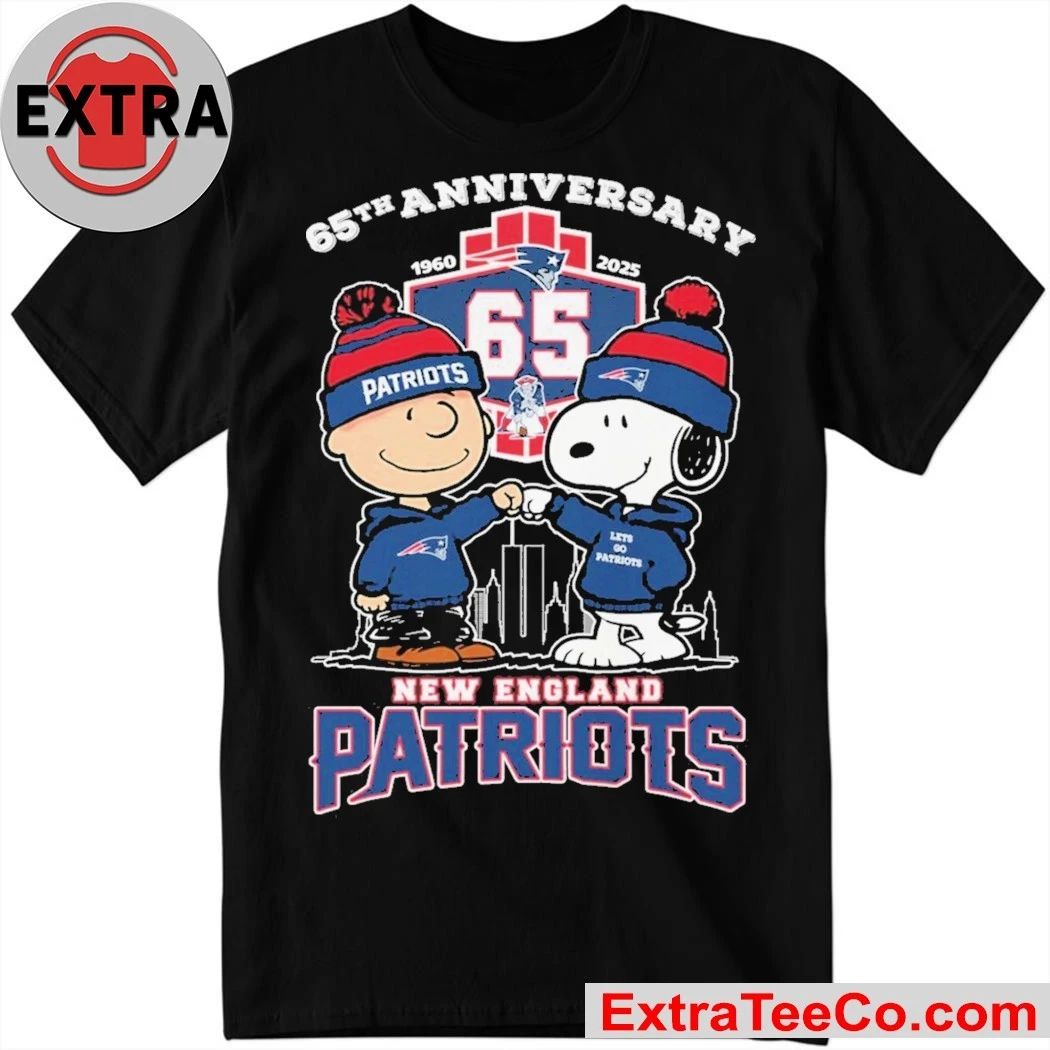 Celebrating the 65th anniversary of the New England Patriots team with Snoopy and Charlie Brown from the Peanuts comic strip, 1960-2025 Shirt