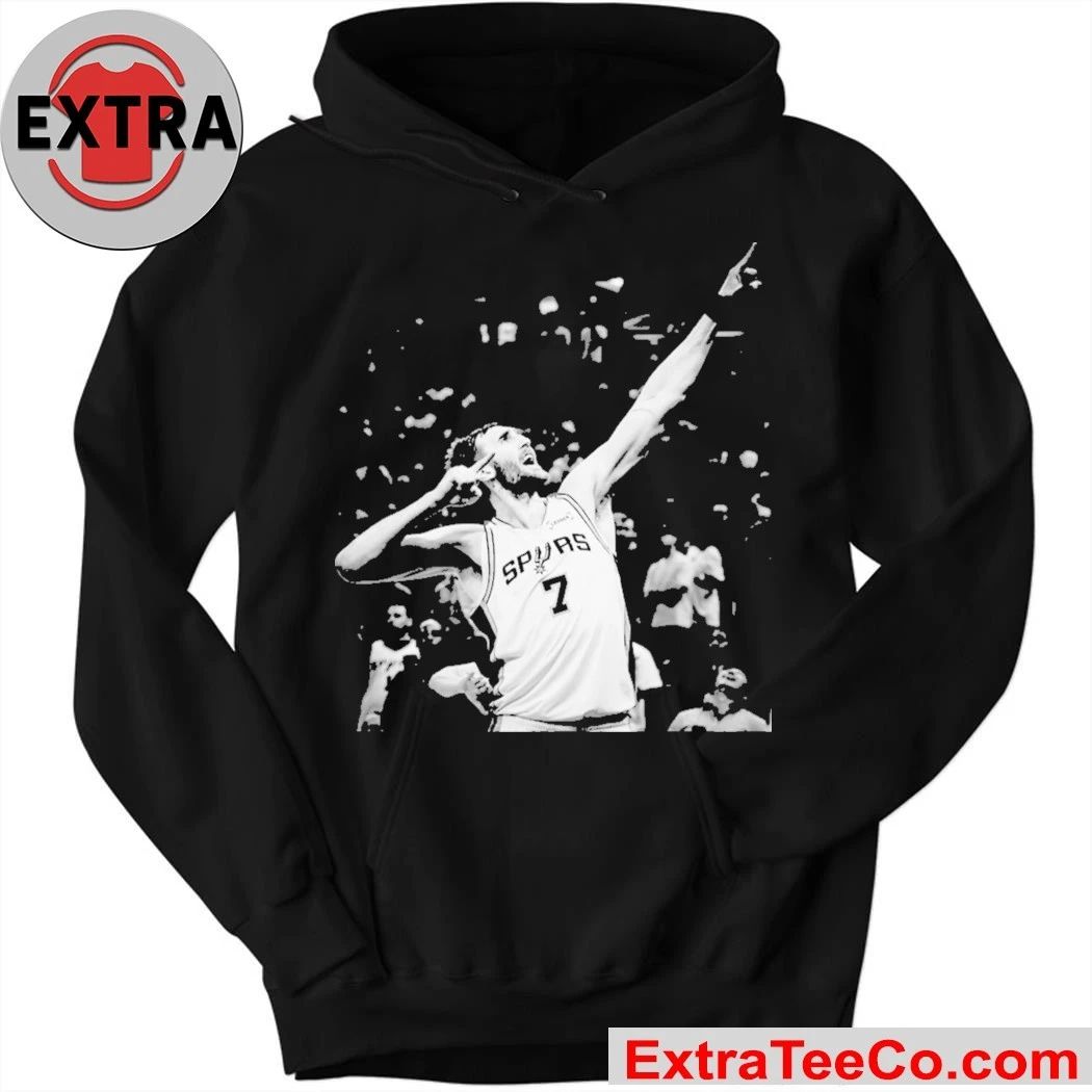 Luke Kornet in a San Antonio Spurs uniform Shirt