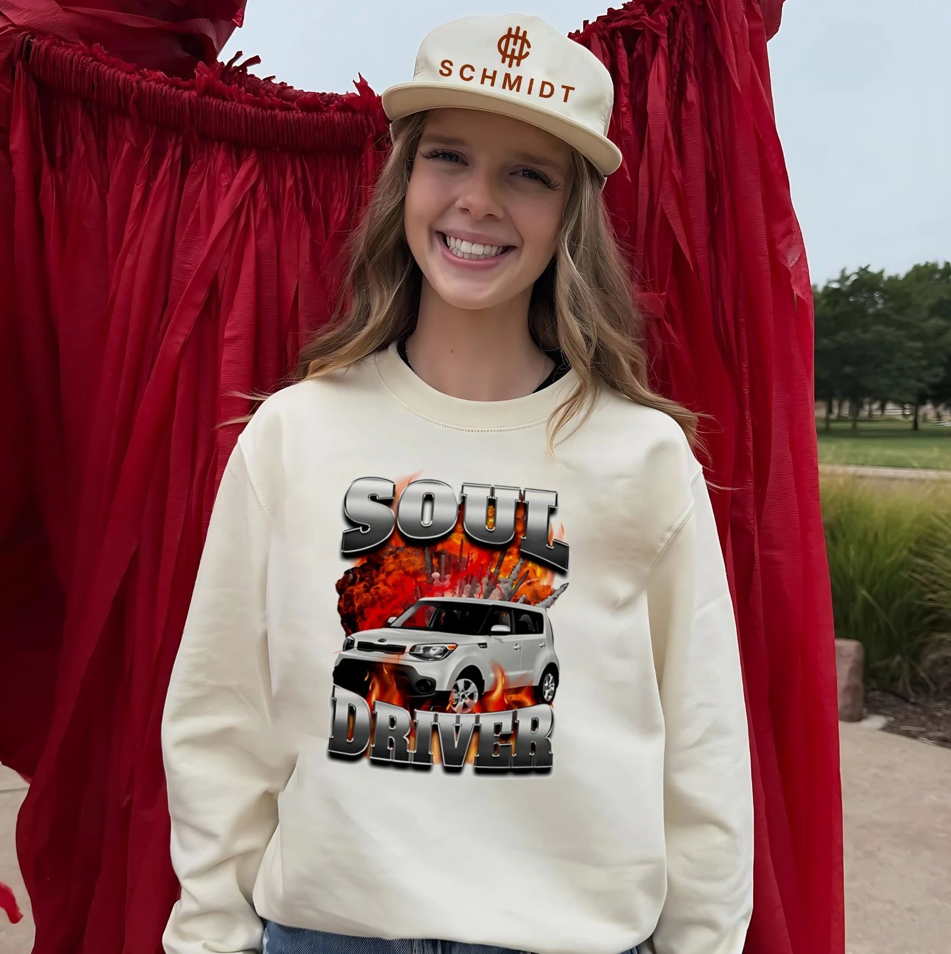 Sould driver Kia Soul white car explosion shirt