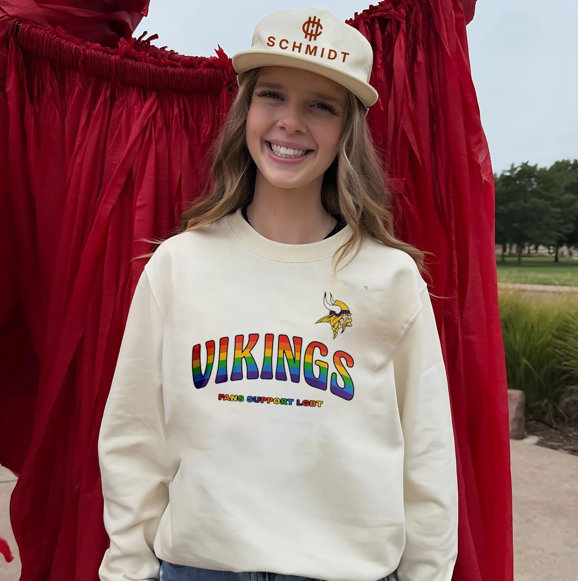 Minnesota Vikings Fans Support LGBT Pride Month shirt