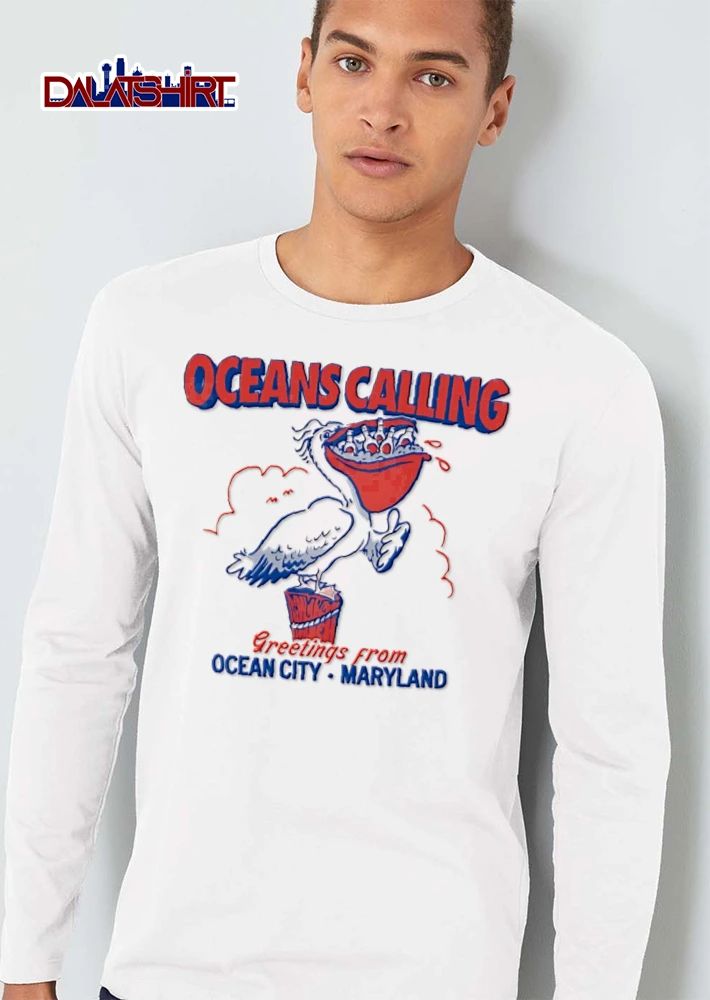 Oceans Calling Greetings From Ocean City Maryland pelican holding beer bottles pouch shirt