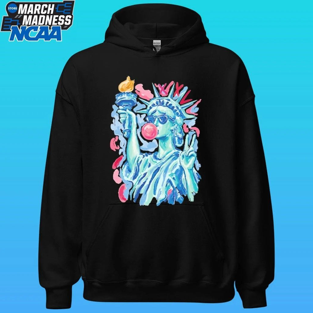 Statue Of Liberty Blowing Bubble Gum 4th Of July T Shirt
